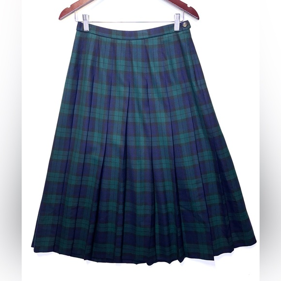 Pendleton Dresses & Skirts - Pendleton VTG tartan plaid wool pleated skirt size 10 blue green Holiday Party